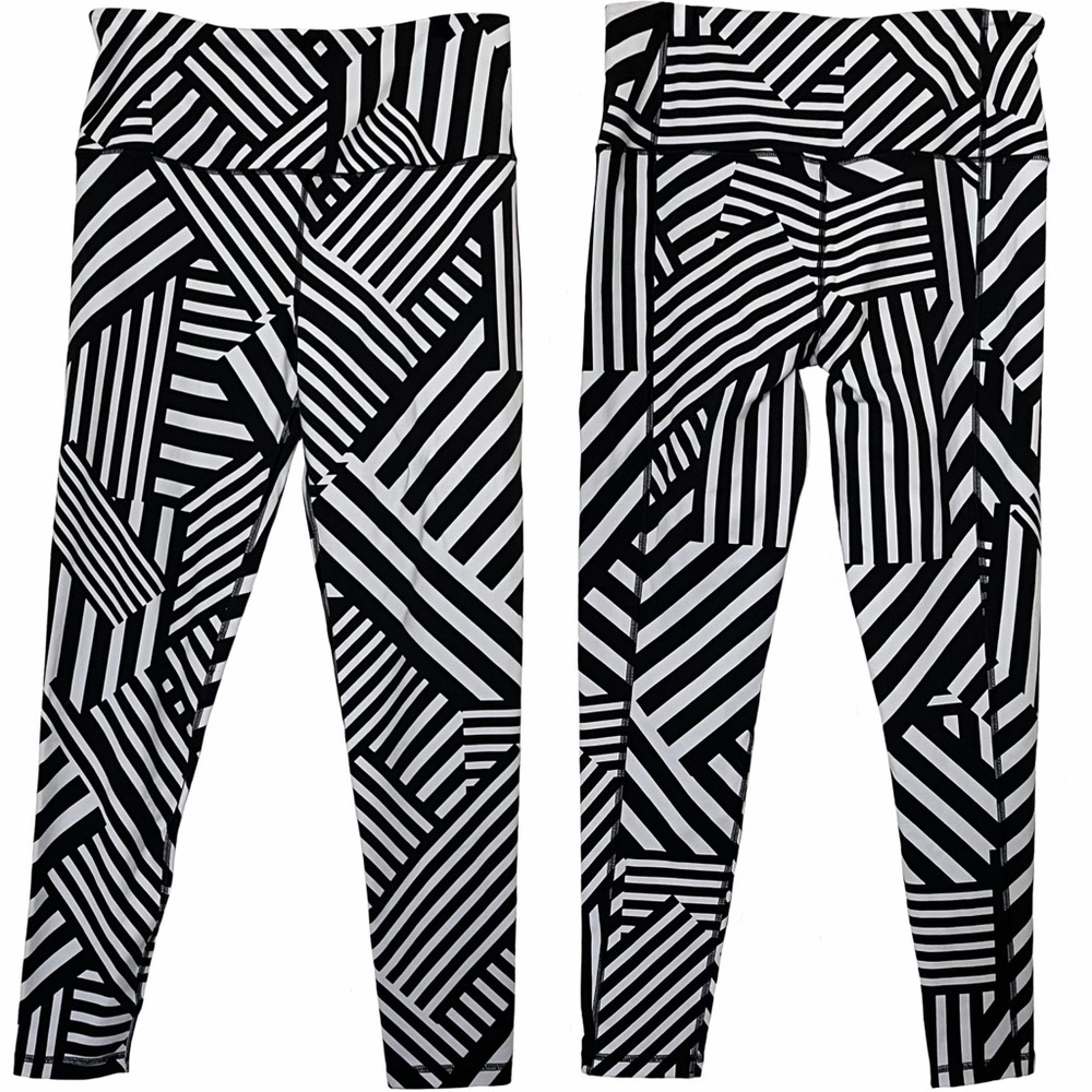 Victoria Sport~ Knockout by Victoria’s Secret Leggings